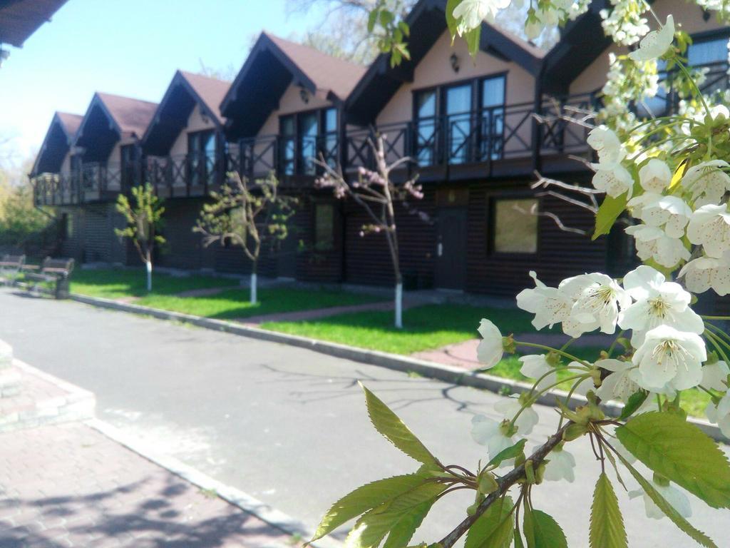 Chervona Kalina Hotel Kiev Ngoại thất bức ảnh