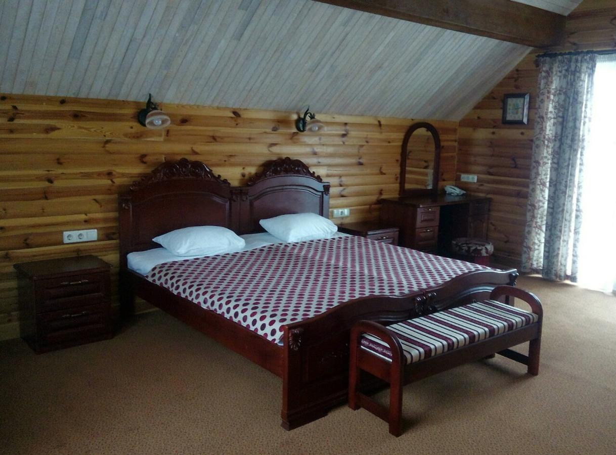 Chervona Kalina Hotel Kiev Ngoại thất bức ảnh