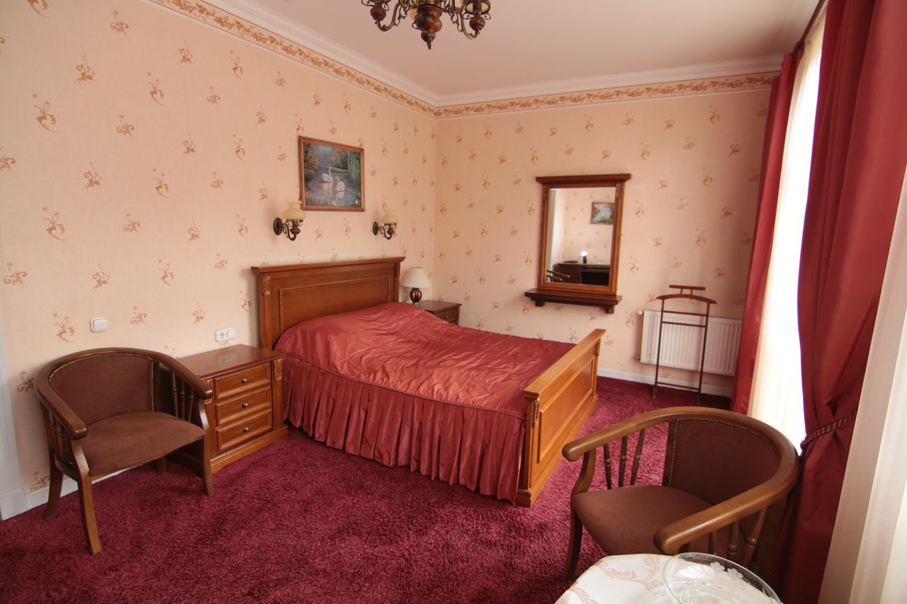 Chervona Kalina Hotel Kiev Ngoại thất bức ảnh
