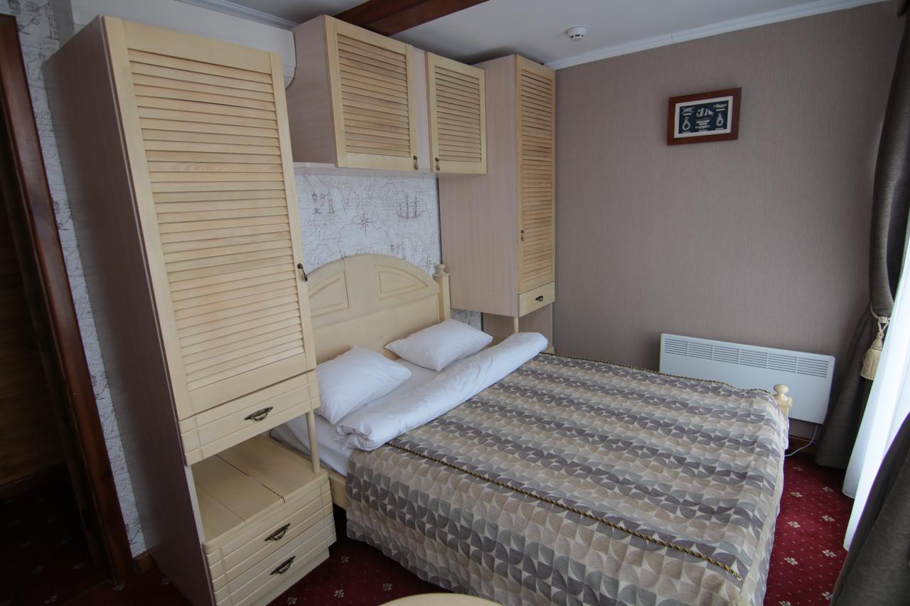 Chervona Kalina Hotel Kiev Ngoại thất bức ảnh